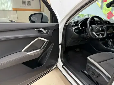 Audi Q3 2023, 23000 км, за 199800 CNY - фото 8