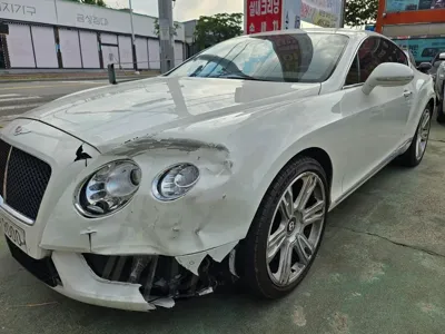 Bentley Continental · 2015 год