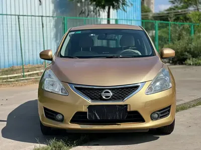 Nissan Tiida 2013, 108000 км, за 18800 CNY
