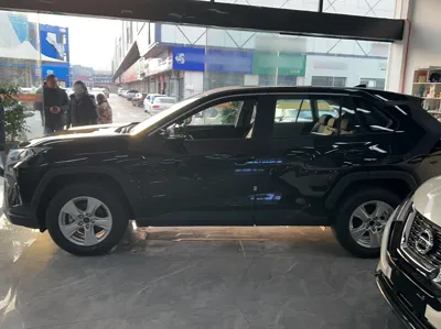 Toyota RAV4 2024, 100 км, за 132269.27 CNY - фото 6