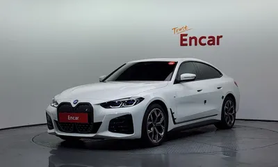 BMW i4 · 2024 год
