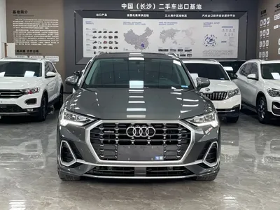 Audi Q3 2023, 47000 км, за 188000 CNY