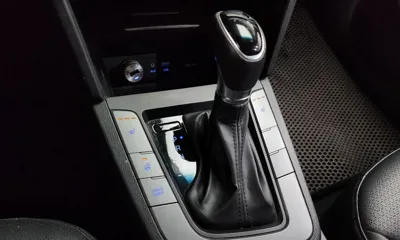 Hyundai Avante 2016, 67319 км, за 7900000 KRW - фото 9