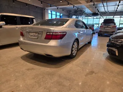 Lexus LS 2009, 147750 км, за 6200000 KRW - фото 2