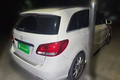 Mercedes-Benz B-Class 2015, 86000 км, за 53071.75 CNY