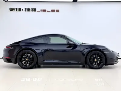 Porsche 911 2023, 30000 км, за 925000 CNY