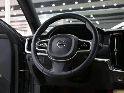Volvo V90 2017, 77000 км, за 139000 CNY - фото 11