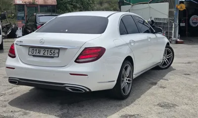 Mercedes-Benz E-Class 2017, 59400 км, за 21500000 KRW