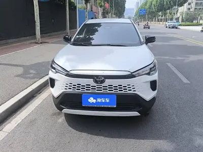 Toyota Corolla Cross 2026, 400 км, за 90500 CNY