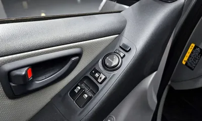 Hyundai Starex 2016, 163632 км, за 8800000 KRW - фото 18