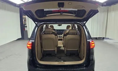 Kia Canival 2019, 61236 км, за 22800000 KRW - фото 18