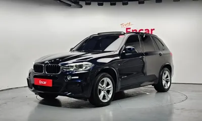 BMW X5 · 2018 год