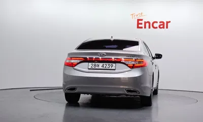 Hyundai Grandeur 2013, 104922 км, за 6000000 KRW - фото 4