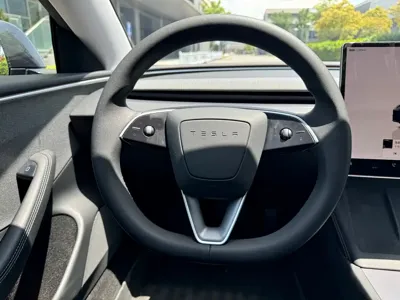 Tesla Model 3 2024, 22000 км, за 92000 CNY - фото 10