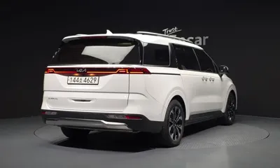 Kia Canival 2023, 12768 км, за 34500000 KRW