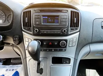 Hyundai Starex 2016, 171901 км, за 6900000 KRW - фото 16