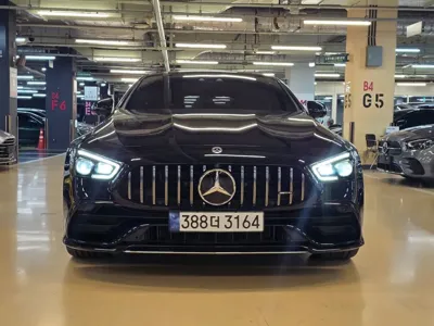 Mercedes-Benz AMG GT 2023, 30000 км, за 95930000 KRW