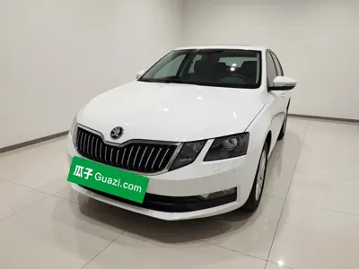 Skoda Octavia 2020, 59800 км, за 52400 CNY - фото 1