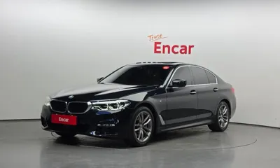 BMW 5-Series · 2018 год