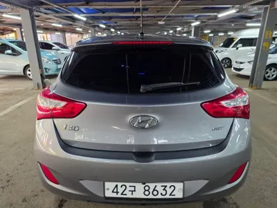 Hyundai i30 2014, 127000 км, за 7500000 KRW