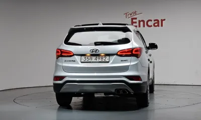 Hyundai Santafe 2016, 105783 км, за 11500000 KRW