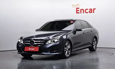 Mercedes-Benz E-Class · 2016 год