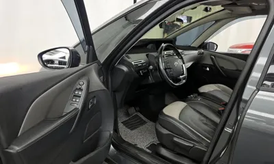 Citroen-DS C4 Picasso 2015, 96868 км, за 8990000 KRW - фото 10