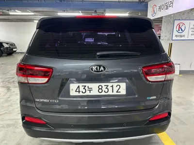 Kia Sorento 2015, 79598 км, за 13000000 KRW - фото 4