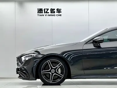 Mercedes-Benz CLS 2022, 28000 км, за 348000 CNY - фото 9