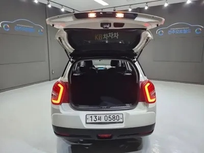 KG_Mobility_Ssangyong TIBOLI 2016, 82659 км, за 7500000 KRW - фото 18