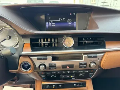 Lexus ES 2016, 90000 км, за 149800 CNY - фото 11