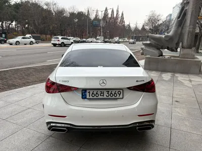 Mercedes-Benz C-Class 2023, 27000 км, за 47830000 KRW