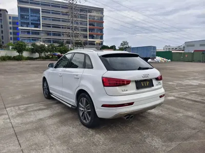 Audi Q3 2017, 90000 км, за 59800 CNY