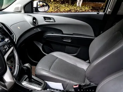 Chevrolet Aveo 2011, 21000 км, за 19800 CNY - фото 6