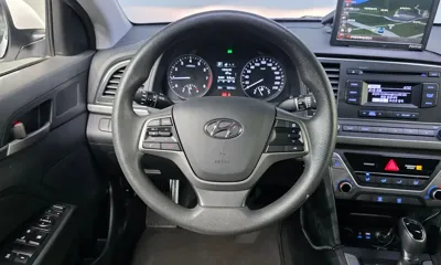 Hyundai Avante 2018, 59216 км, за 11500000 KRW - фото 13