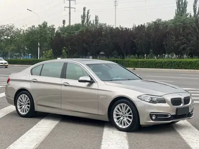 BMW 5 Series 2015, 140000 км, за 52800 CNY