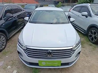 Volkswagen Lavida 2022, 90700 км, за 54800 CNY