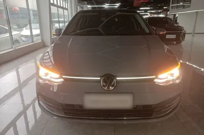 Volkswagen Golf 2021, 32200 км, за 101537.17 CNY