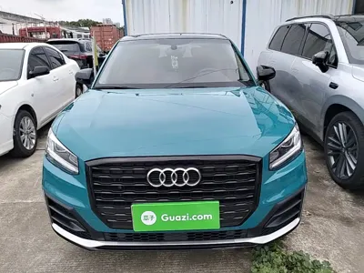Audi Q2L 2021, 76800 км, за 68900 CNY
