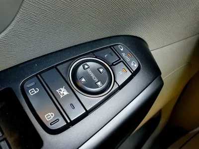 Kia Canival 2018, 153744 км, за 9990000 KRW - фото 17