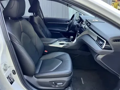 Toyota Camry 2020, 68000 км, за 91800 CNY - фото 14