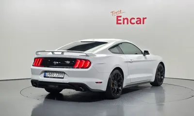 Ford Mustang 2019, 128192 км, за 19500000 KRW