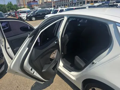 Kia K5 2013, 97840 км, за 5500000 KRW - фото 11