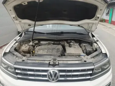 Volkswagen Tiguan L 2018, 89400 км, за 69000 CNY - фото 10