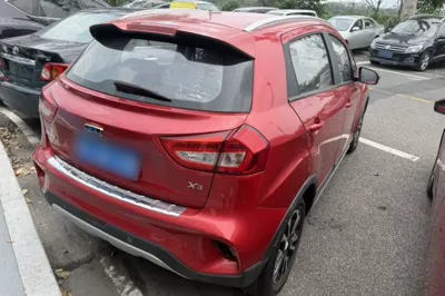 Geely Auto Vision X3 2017, 69500 км, за 31590.24 CNY - фото 6