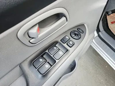 Kia Carens 2008, 302332 км, за 1700000 KRW - фото 15