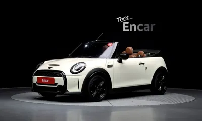 MINI Cooper Convertible · 2022 год