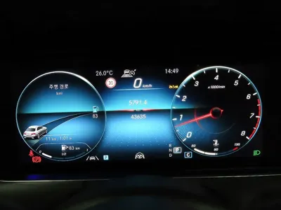 Mercedes-Benz E-Class 2022, 43617 км, за 36500000 KRW - фото 8