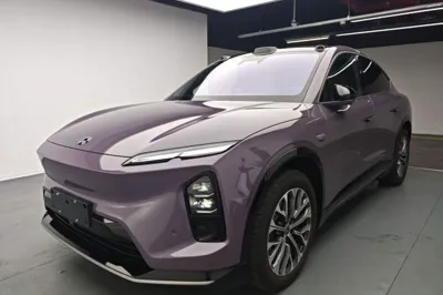 Nio EC6 · 2025 год