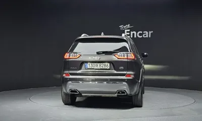 Jeep Cherokee 2021, 23445 км, за 20900000 KRW